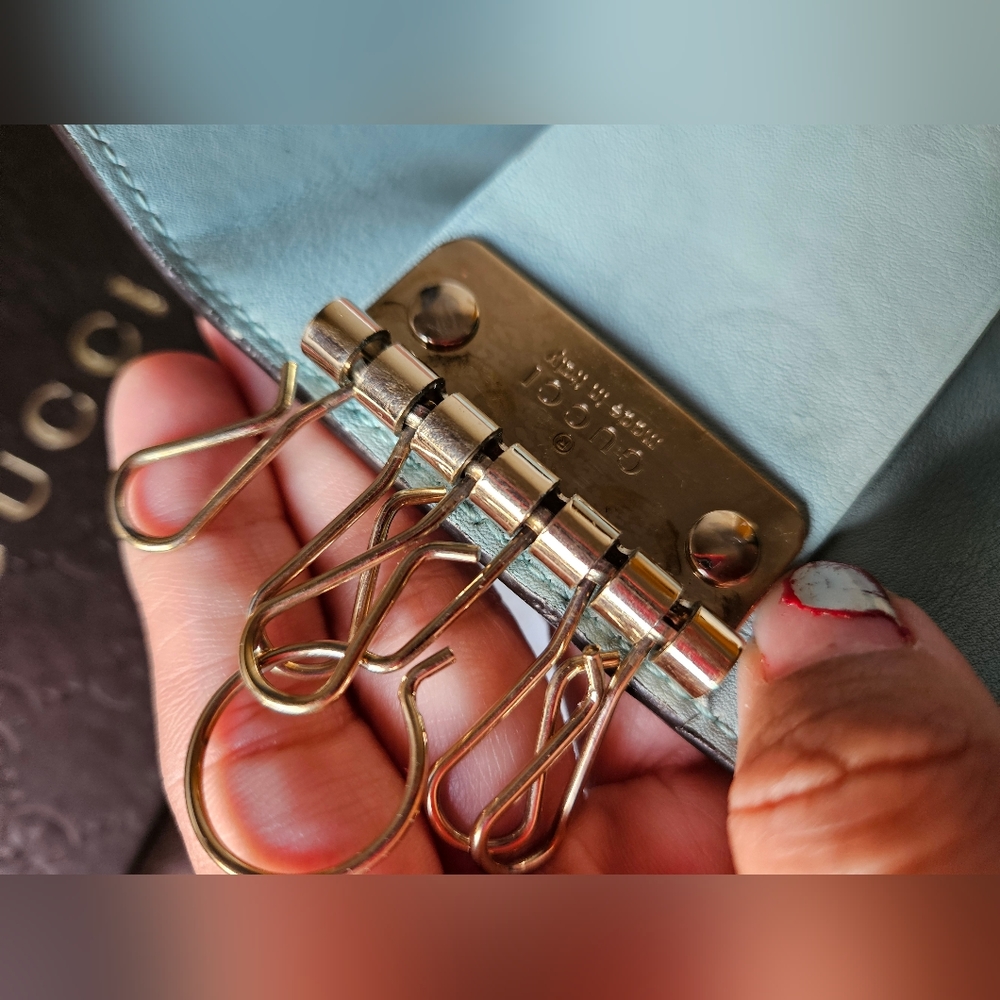 GUCCI KEYCHAINS BAG - Picture 3 of 12
